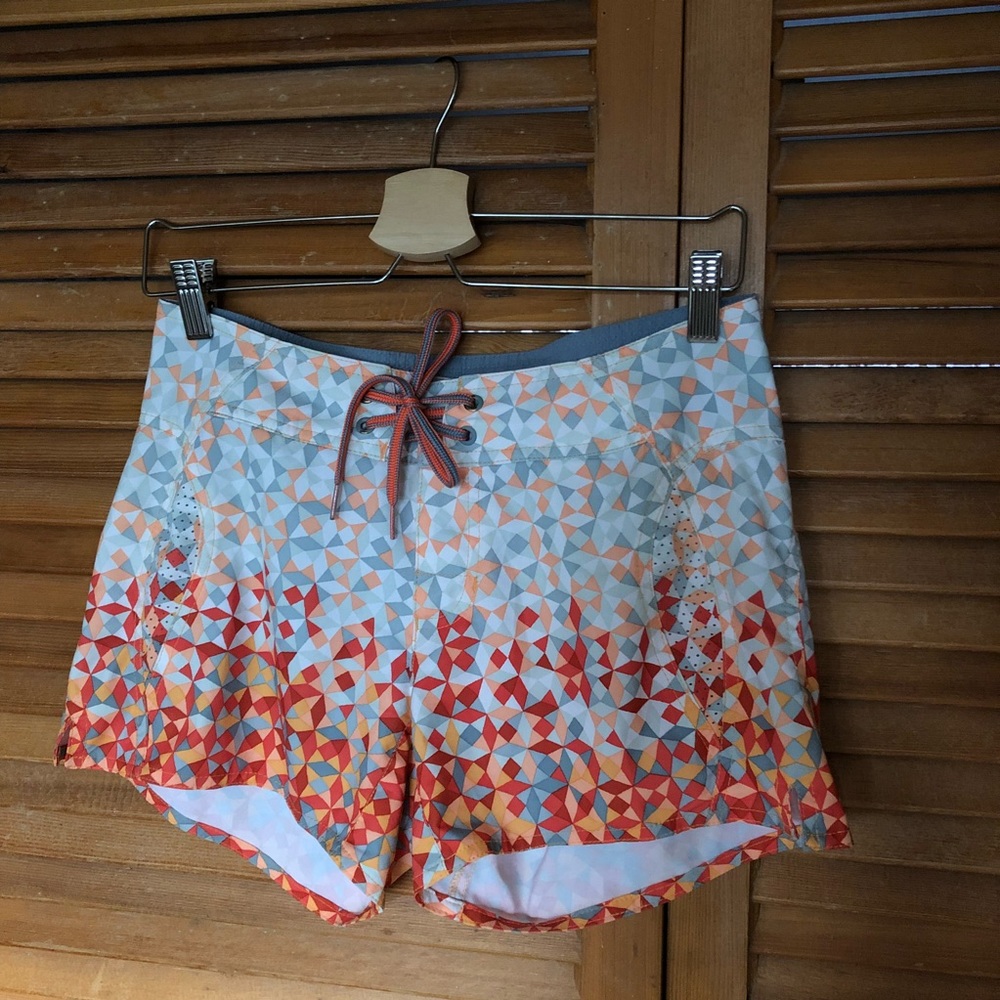Columbia Omni Shield Lightweight Shorts EUC